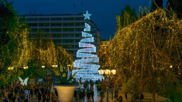 Οριστικό: Σχολεία και εστίαση δεν θα ανοίξουν για τα Χριστούγεννα