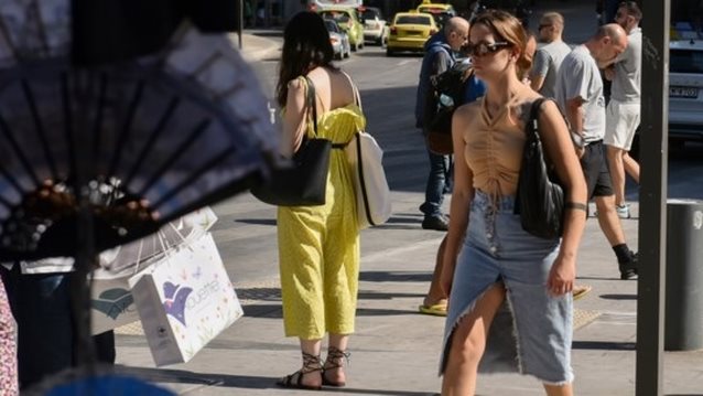 Καιρός: Επιστρέφει το καλοκαίρι - Ηλιοφάνεια, ζέστη και αφρικανική σκόνη σήμερα Σάββατο