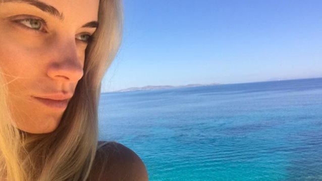 Δούκισσα Νομικού: Χαλαρές στιγμές στη θάλασσα!