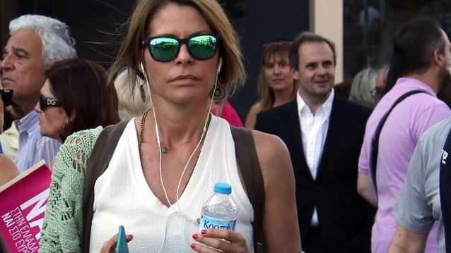 Showbiz Report: Στιγμές από την καθημερινότητα των επωνύμων