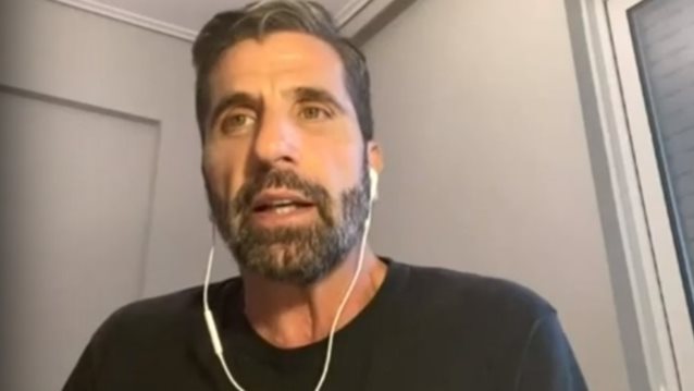 Ο Θανάσης Βισκαδουράκης για τις πλημμύρες: &quot;Δεν τα βάζεις με τη φύση, δεν τα βάζεις με τον Θεό&quot;