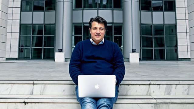 Δερμιτζάκης: Αδιέξοδο, το lockdown δεν δουλεύει - Εάν συνεχίσουμε έτσι, τα κρούσματα θα αυξάνονται μέχρι τον Μάιο