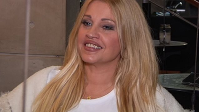 Σαμπρίνα: «Ο 15χρονος γιος μου πήγε στον Βόλο να ζήσει με τον μπαμπά του»