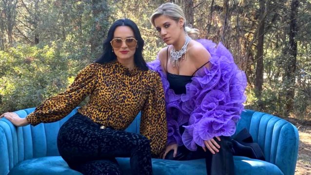 Ζενεβιέβ Μαζαρί - Τζένη Θεωνά | Με ποια αφορμή πόζαραν ντυμένες &quot;in fashion&quot; στο δάσος;