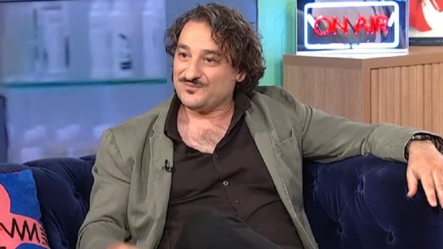 Βασίλης Χαραλαμπόπουλος: Δεν μπορείς να κάνεις καμία καριέρα σε αυτήν τη χώρα - Οι περισσότεροι γυρνούν την πλάτη, είναι &quot;οι καρεκλοκένταυροι&quot;