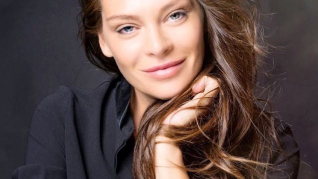 Υβόννη Μπόσνιακ : Και επισήμως ξανθιά! Φωτογραφίζεται ως blondie και μας δείχνει το νέο της χρώμα
