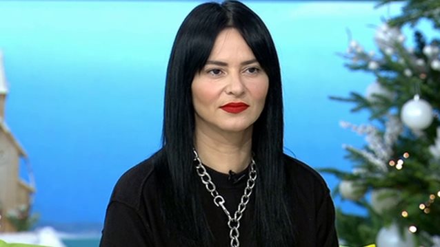 Ζενεβιέβ Μαζαρί: Το πιο viral πρόσωπο του GNTM μιλάει λίγο πριν τον μεγάλο τελικό!