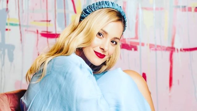 Η Νατάσα Μποφίλιου έγινε καστανή | Η τεράστια αλλαγή στην εμφάνισή της