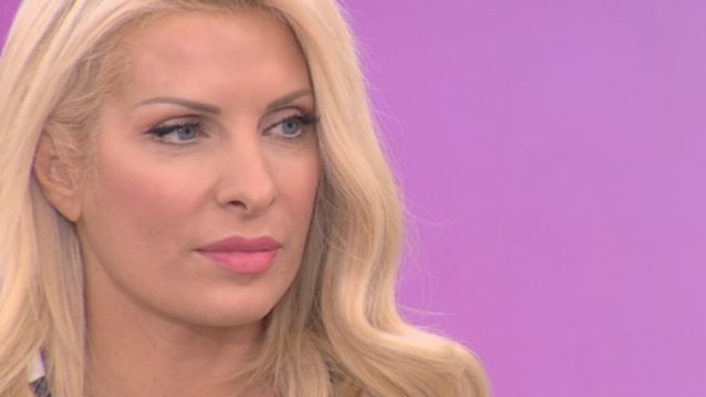 Ελένη Μενεγάκη: Η ευθεία αναφορά στο διαζύγιό της με τον Γιάννη Λάτσιο και η κίνηση του Πέτρου Κωστόπουλου που την πλήγωσε