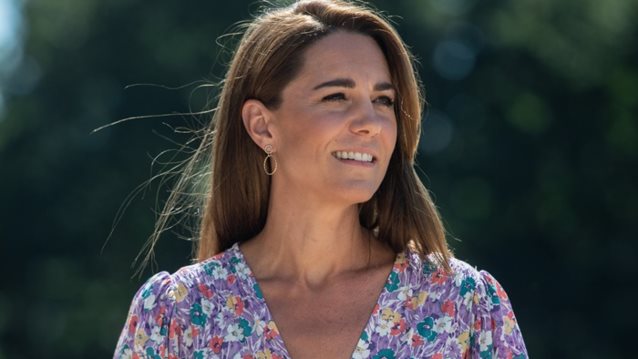 Kate Middleton: Με skinny τζιν και μπότες πεζοπορίας στη νέα της εμφάνιση