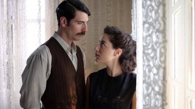 Μαρία Πετεβή: Αποκαλύπτει το αστείο στιγμιότυπο από τα παρασκήνια στις «Άγριες Μέλισσες»