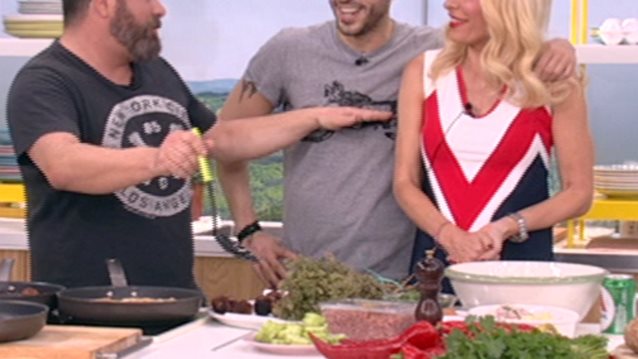 Ο Βασίλης Καλλίδης Στην Ελένη Μενεγάκη: Για πρώτη φορά στην εκπομπή μετά τη λήξη της συνεργασίας τους: Video