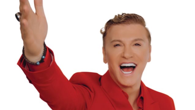 "Έλα μες την Αγκαλιά μου" | Μάθε τα πάντα για την καλοκαιρινή περιοδεία του Τάκη Ζαχαράτου