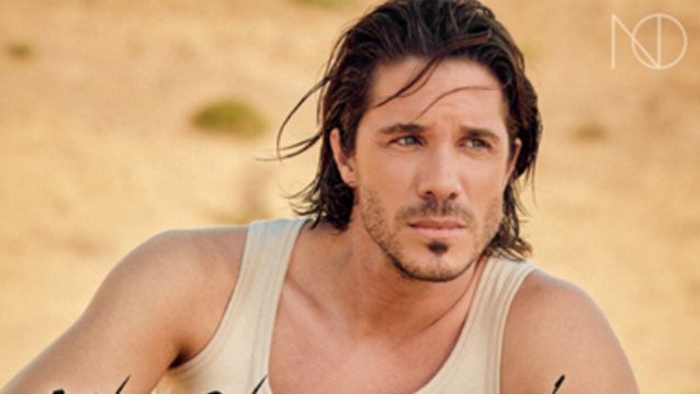 Αυτή είναι η ηλικία του Νίκου Οικονομόπουλου | Ο ίδιος την αποκάλυψε