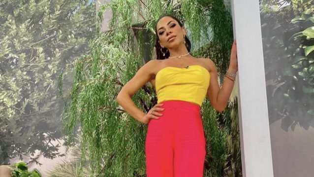 Η Μαριάντα Πιερίδη σε #couplegoals στιγμιότυπο με τον νέο της σύντροφο