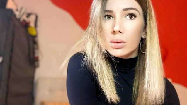 75 ημέρες θετική στον κορονοϊό: Η "μοναδική" περίπτωση του 23χρονου μοντέλου