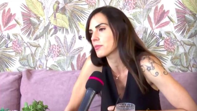 Ελισάβετ Σπανού: "Καθυστέρησα λίγο να πάρω το παιδί στο σπίτι, βγήκα το βράδυ από το μαιευτήριο κλαίγοντας"