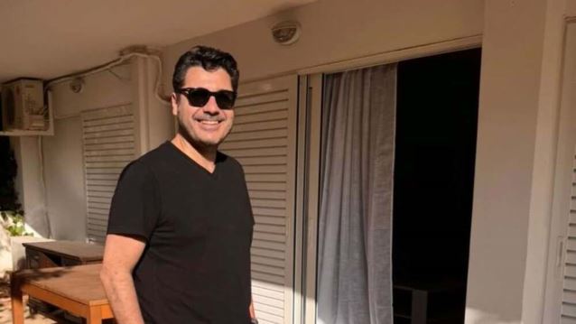 Ο Λάμπρος Κωνσταντάρας σε στιγμές παιχνιδιού με τον πατέρα του από την παιδική του ηλικία: &quot;Περνάγαμε ωραία&quot;