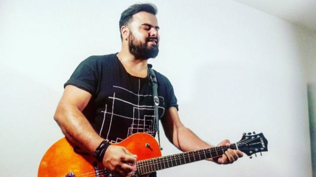 Ηλίας Καμπακάκης | Η πρώην σύζυγός του σε νέες δηλώσεις: &quot;Περιμένω να ανακαλέσουν&quot;