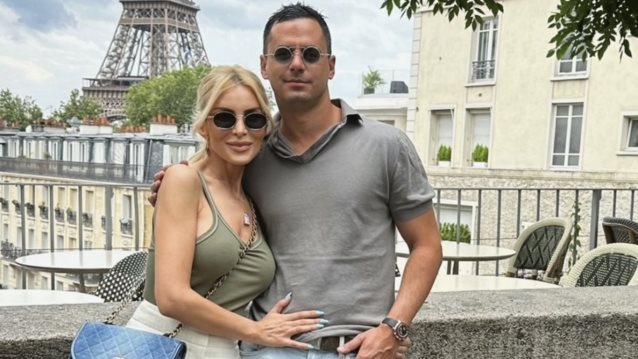 Η Κατερίνα Καινούργιου εύχεται στον Παναγιώτη Κουτσουμπή