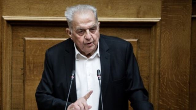 Πέθανε ο Αλέκος Φλαμπουράρης σε ηλικία 87 ετών