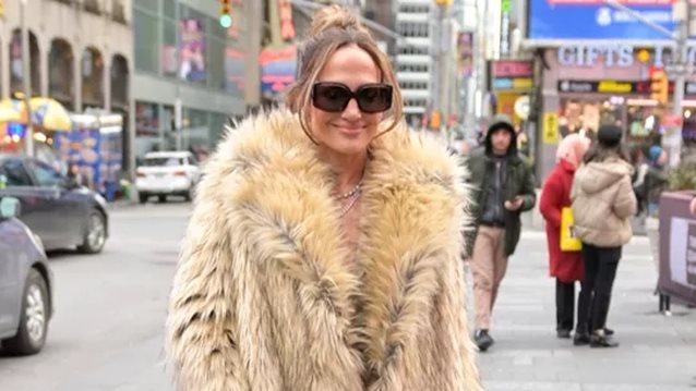 Η αγενής της συμπεριφορά της Jennifer Lopez απέναντι στο πλήρωμα αεροπλάνου