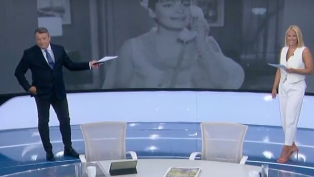 Action Τώρα | Ντόρα Κουτροκόη &amp; Νίκος Υποφάντης έκαναν πρεμιέρα με Τζένη Καρέζη