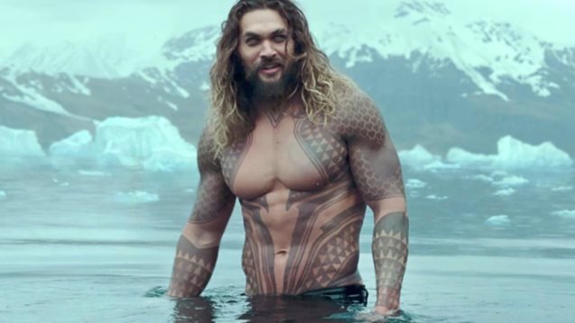 Jason Momoa: Έγινε (ακόμα πιο) φέτες για το Aquaman και σου δείχνει τον τρόπο
