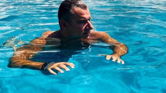 Γιώργος Λιάγκας 
: Ποια γυναίκα της τηλεόρασης εξέφρασε τον θαυμασμό της για τον παρουσιαστή;
