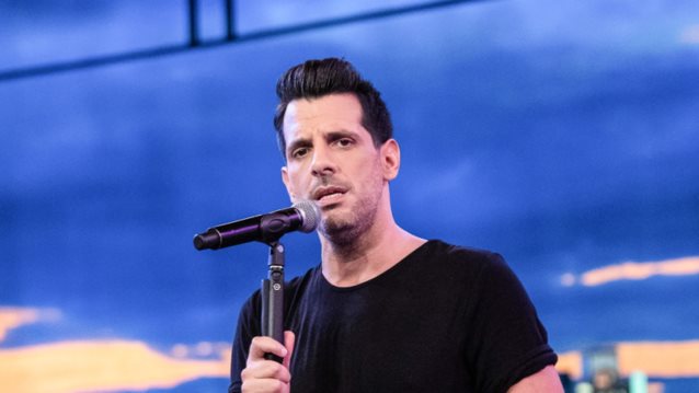 Ο Θοδωρής Φέρρης στο χειρουργείο - Αναβάλλεται η πρεμιέρα του