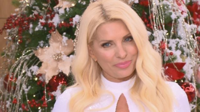 Ελένη Μενεγάκη: Το δημόσιο μήνυμα &amp; οι ευχές για τη νέα χρονιά!