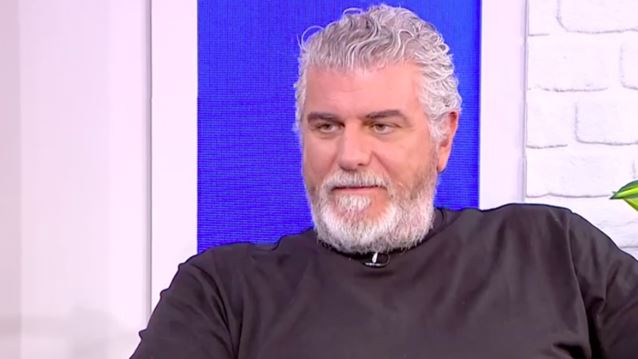 Βλαδίμηρος Κυριακίδης: &quot;Τα λεφτά που έχασα ήταν για θέμα παραγωγής - Το θέατρο είναι επικίνδυνο παιχνίδι&quot;