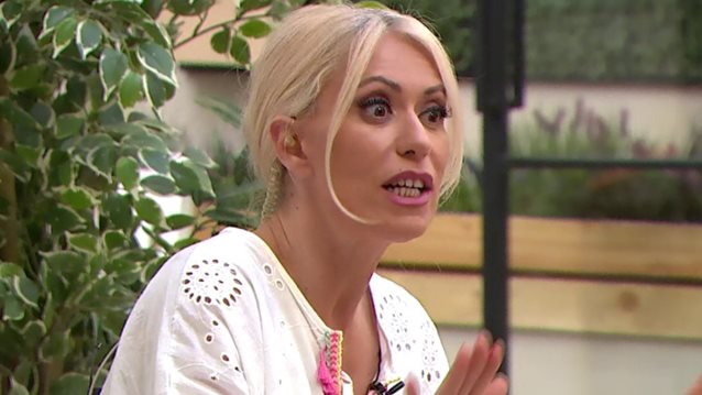 Μαρία Μπακοδήμου: Η αυστηρή παρατήρηση στους παίκτες του Power Of Love: «Έχετε καταλάβει πού είστε;»