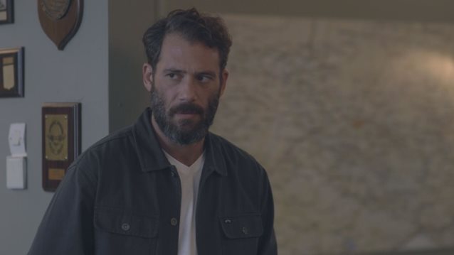 Ο Αντίνοος Αλμπάνης "εισβάλλει" στους "Μαύρους Πίνακες"