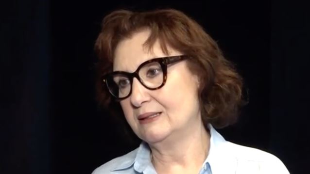 Φωτεινή Ντεμίρη: &quot;Αμφισβητώ τον εαυτό μου για το πώς μεγάλωσα τα παιδιά μου&quot;