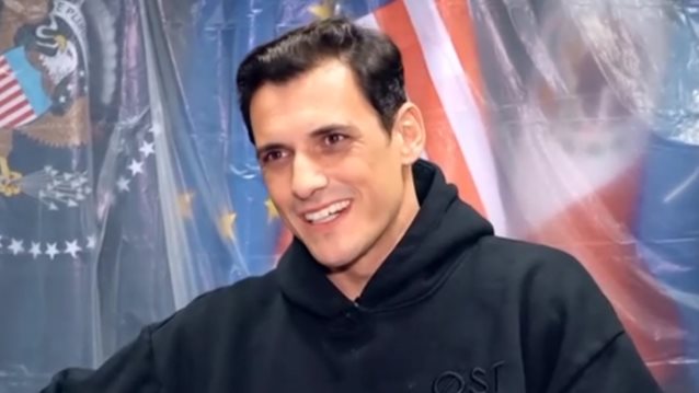 Σταύρος Σβήγκος: Είπαν ότι φεύγω από τον "Έρωτα Φυγα" και με πήρε ο παραγωγός και μου λέει "τι γίνεται;"