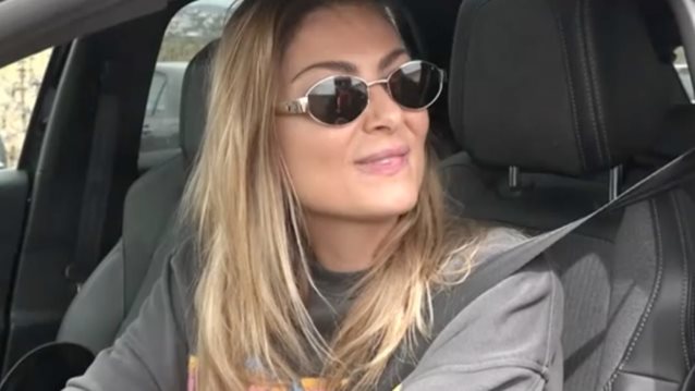 Δέσποινα Καμπούρη: &quot;Εγώ κάνω φιλίες, δεν είμαι σαν την Άρια&quot;