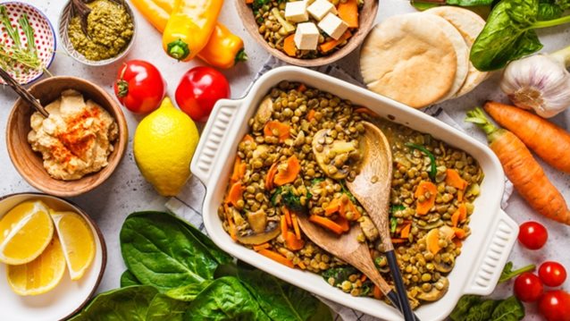 Υγιεινές συνταγές χωρίς κρέας: 5 χορτοφαγικά buddha bowls για το μεσημεριανό σου
