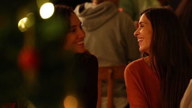 Διάφανη αγάπη | Ένας νέος θάνατος έρχεται να μπερδέψει κι άλλο τα πράγματα…