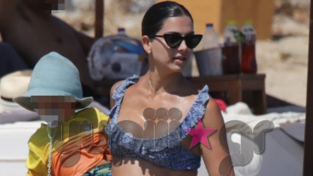 Σταματίνα Τσιμτσιλή: Το άλμπουμ των καλοκαιρινών διακοπών της με τα παιδιά της στην Πάρο