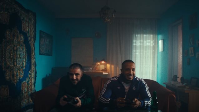 Light &amp; ΛΕΞ ενώνουν τις δυνάμεις τους σε σκηνοθεσία Βασίλη Κεκάτου