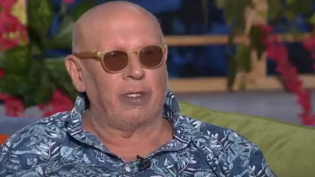 Λάκης Παπαδόπουλος: &quot;Δεν μετανιώνω για την απάντηση που έδωσα στον Μίκη Θεοδωράκη. Είναι μεγάλος μεγάλος συνθέτης, αλλά υπήρξαν και άλλοι που φιμώθηκαν&quot;