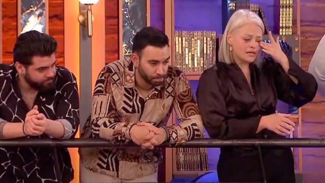 Μαζικές αποχωρήσεις με δάκρυα από το MasterChef: &quot;Είναι η άβολη στιγμή που ζητάμε την ποδιά&quot;