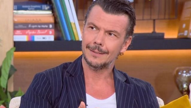 Ιωάννης Παπαζήσης: &quot;Είχα βρει σπίτι ακριβώς απέναντι από την πρώην σύζυγό μου - Το είχα συζητήσει με τον σύντροφό της&quot;