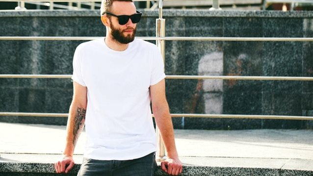 Τα ρούχα και τα παπούτσια που θα φορέσεις φέτος το καλοκαίρι
: Τα κομμάτια που πρέπει να έχεις στη ντουλάπα σου!