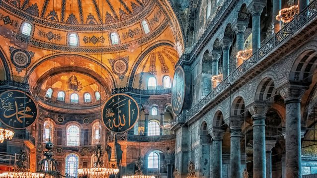 Αγιά Σοφιά: Αυτός είναι ο κόσμος των ψηφιδωτών και των αγιογραφιών από την εποχή της ακμής του Βυζαντίου