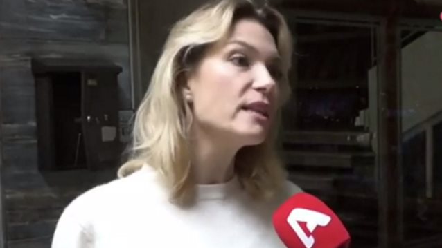 Η Βίκυ Καγιά απαντά στα σενάρια περί "διορθωτικών κινήσεων" στο "DWTS"