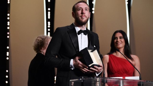 Είναι επίσημο! Ο Βασίλης Κεκάτος με νέα τηλεοπτική σειρά στο MEGA