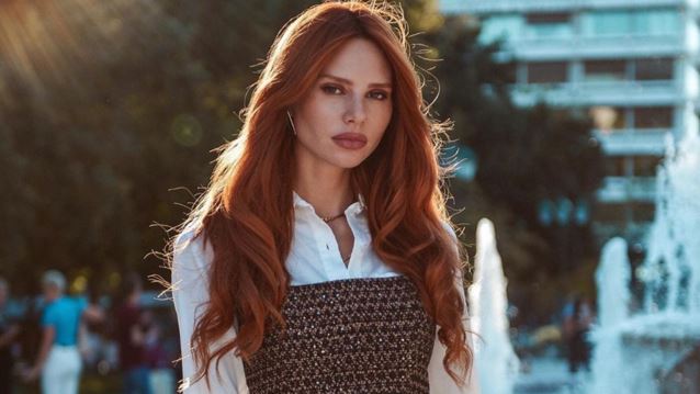 Η Έβελυν Καζαντζόγλου έκανε την τεράστια αλλαγή στα μαλλιά της