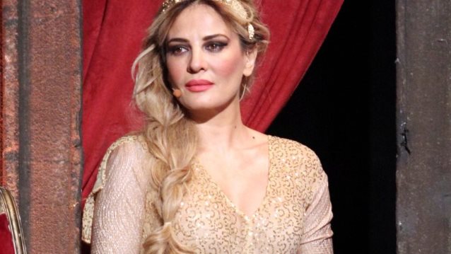 Δήμητρα Ματσούκα: Άλλαξε ξανά το χρώμα των μαλλιών της: Δείτε το νέο της look!